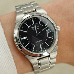 Citizen Eco-Drive E111-S027161 Black Dial 36mm Unisex Solar Watch Domed Crystal